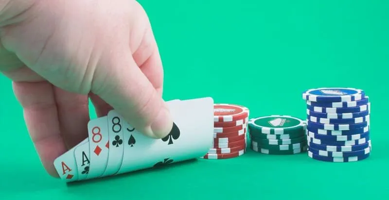 Tổng quan bài poker 5 lá